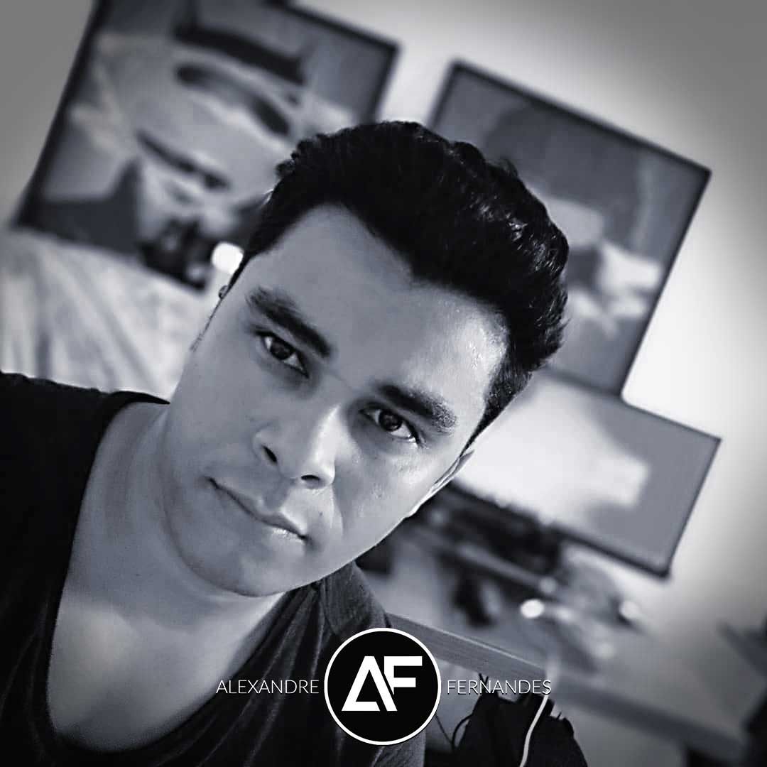 Alex Fern — Retrato